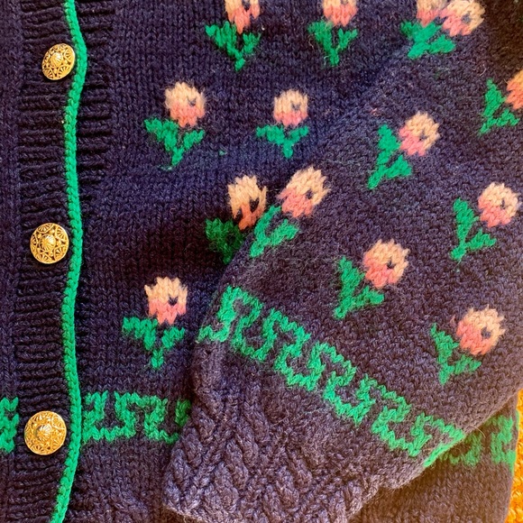 One of a Kind cardigan wool sweater designed by Shirley Duffy - Picture 2 of 9